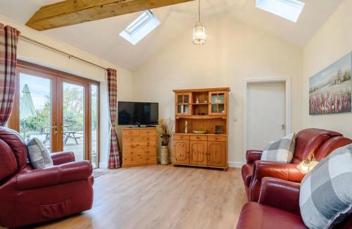Great Hatfield House | Bluebell- Uk31533