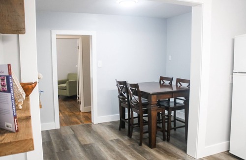 Poplarville House | Blueberry Manor Pearl Suite
