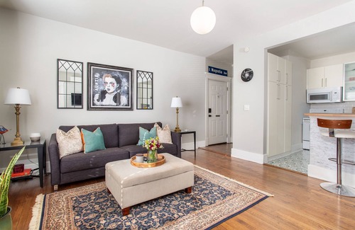 Hillsboro Village Apartment | Bluebird: Belmont University-2mi Broadway-2 Kings