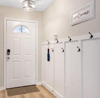Wetmore House | Bluebonnet - A Birdy Vacation Rental