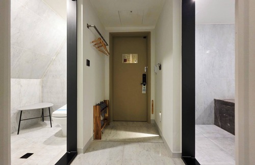Jongno-dong Hotel | BlueDuck Hotel