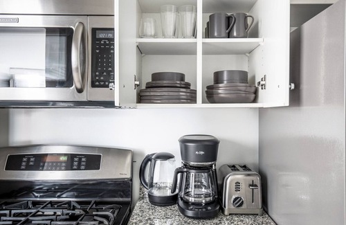 Battery Park City Apartment | Blueground | Battery Park City, rooftop, nr Hudson River