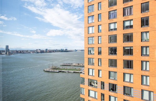 Battery Park City Apartment | Blueground | Battery Park City, rooftop, nr Hudson River