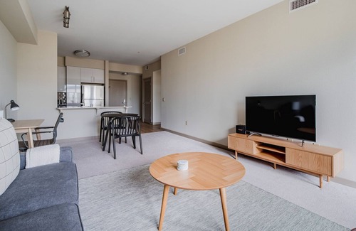 Pleasanton Apartment | Blueground | Dublin, pool & w/d, nr park