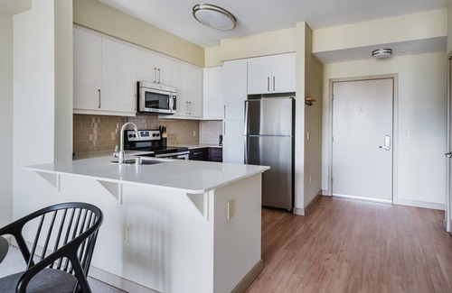 Pleasanton Apartment | Blueground | Dublin, pool & w/d, nr park