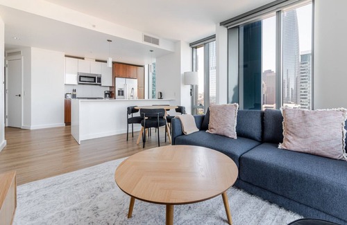 South Beach Apartment | Blueground | Rincon Hill, pool & EV, nr Ferry