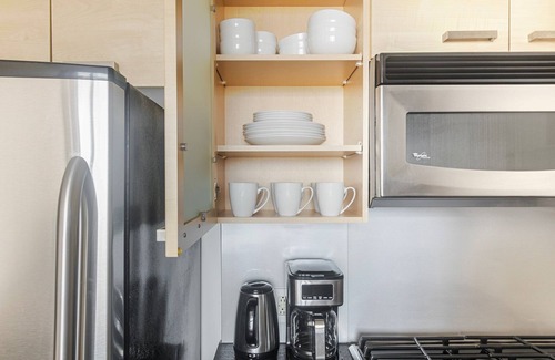 Tribeca Apartment | Blueground | Tribeca, rooftop, nr City Hall