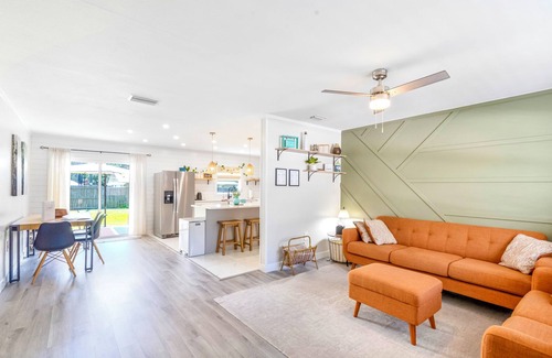 Clearwater House | BlueJay's Nest Unit B: Game Room, Walk to Water & Stadium