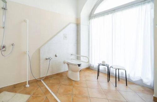 Olginate Hostel | Bluelake Inn - Ostello