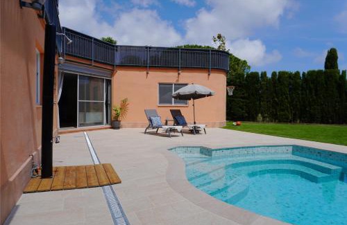 Mataro Apartment | BlueLine 25km BCN-Piscina, sauna y vistas al mar