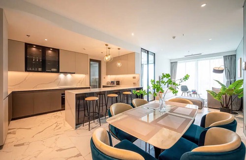 Him Lam Apartment | Bluesky Metropole Galleria Luxury