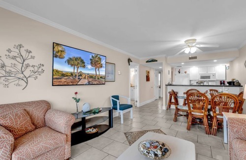 Myrtle Beach Condo | Bluewater Resort 602