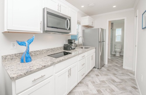 Chincoteague House | Blufin Bungalows & Marina