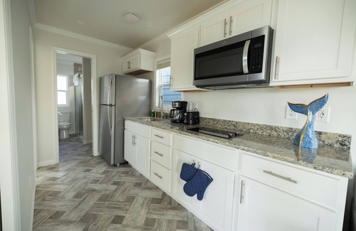 Chincoteague House | Blufin Bungalows & Marina