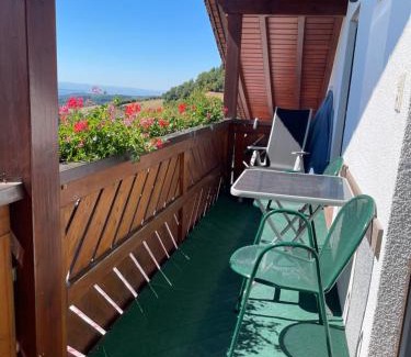 Adelsberg Apartment | Blumenhof - ERHOLUNG PUR, traumhafte Aussicht