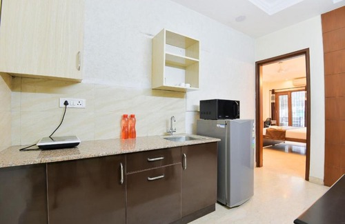 Sushant Lok Apartment | BluO Modern Studio DLF Galleria Market