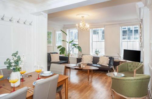Soho Apartment | BnBNova - 3BR - Fitzrovia & St Annes Gardens