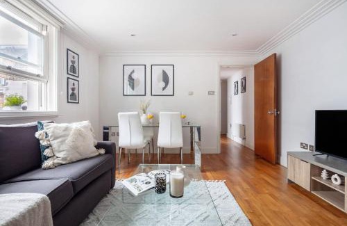 Covent Garden Apartment | BnBNova - Modern 1BR near Covent Garden