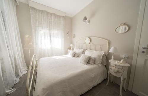 Porto Valtravaglia Apartment | Bnbook Maison Charlotte Lago Maggiore