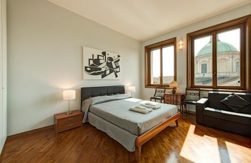 Centro Storico Apartment | BnButler - Duomo Apartment - Galleria Unione