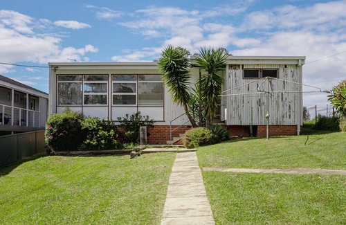 Urunga House | Boardwalk Bungalow - pristine ocean views