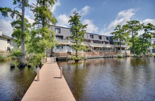 Elizabeth City Apartment | Boat and Fish Waterfront Gem on Pasquotank River!