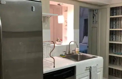 West Little Havana House | Boat House near Calle Ocho's Little Havana