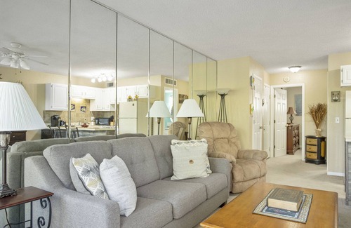 Lake of the Ozarks Condo | Boat Slip & Ramp- Trailer Parking- Lakefront Pool