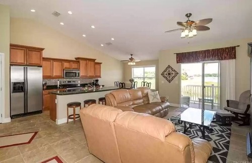 Crystal River Condo | Boater’s Paradise