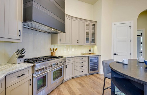 Horseshoe Bay West House | Boaters and Golfers Dream Luxury Lakeside Villa