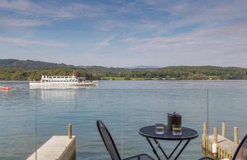 Windermere House | Boathouse on the Lake