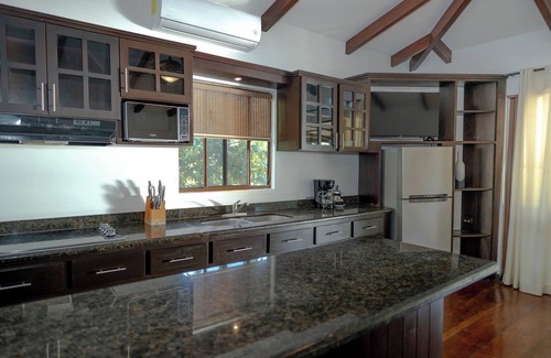 El Tunco Hotel | Boca Olas Resort Villas