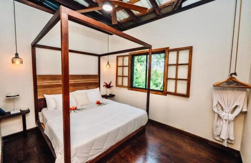 Isla Bastimentos House | Bocas Sunset Beach House