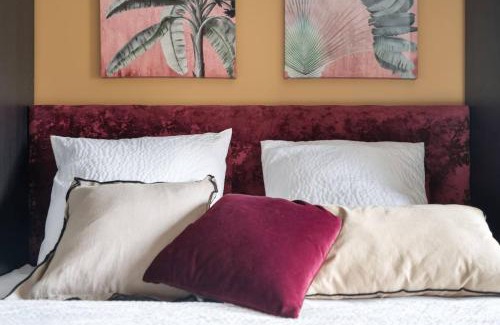 Fort-de-France Apartment | Bohème Tropical Chic Immeuble Le Botanik