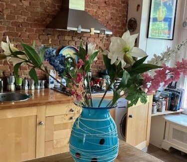 De Pijp Bed & Breakfast | Bohemian loft