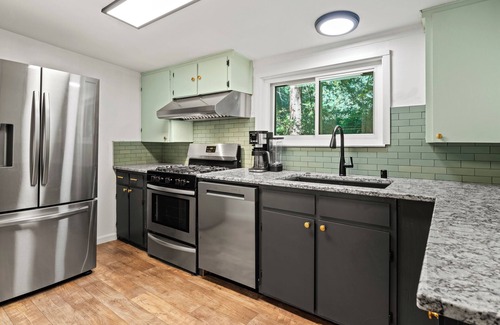 Camp Meeker House | Bohemian Redwood Retreat for Extended Stays