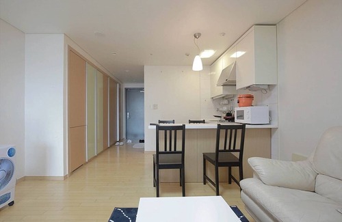 Jamsil-dong House | ✧BOHEMIAN RPHAPSODY✧HIGHRISE JAMSIL 1BDR -5MIN WALK