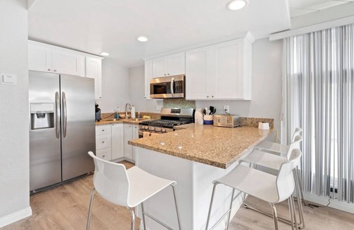 Mission Beach Apartment | Boho Bliss | Mission Beach Retreat w/Surfboards