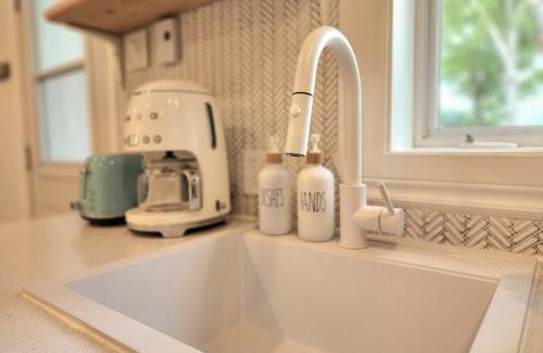 Quartier 5-4 House | Boho Chic Tiny House with Hot Tub