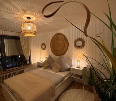 Augustenstraße Apartment | Boho City Livings Munich Central Station