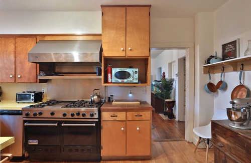 Gambier House | Boho Country 5 Acre Estate: Kenyon, Amish, River
