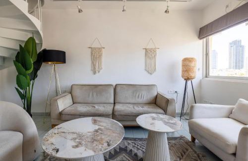 Kerem HaTeimanim Apartment | Boho Vibe - Penthouse