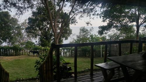 Guindulman Resort | Bohol-Lahoy Dive Resort
