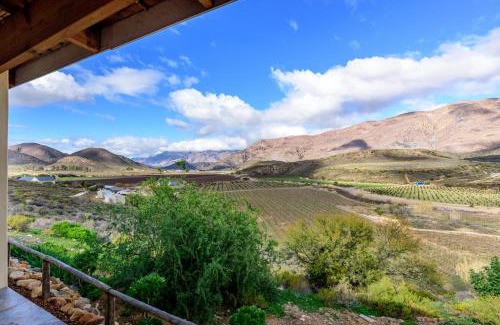 Montagu Ski Chalet | Bon Accord Farm Cottages