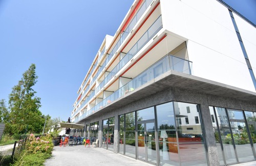 Bordeaux-Lac Apartment | Bon Rapport Qualité-Prix! Kitchenette et Terrasse