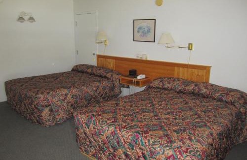 Dawson City Hotel | Bonanza Gold Motel