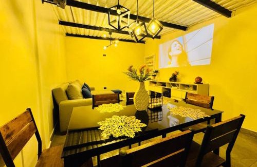 Ambato House | Bonanza House