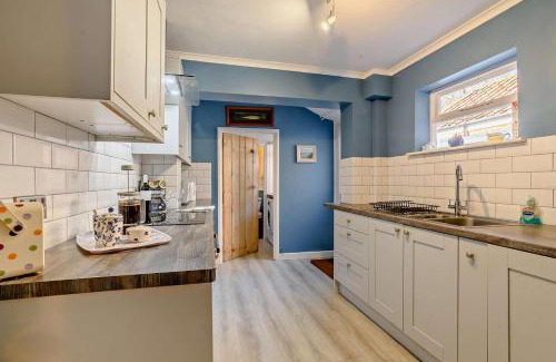 Overstrand House | Bond Cottage