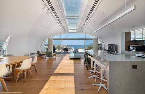 Bondi Beach Apartment | Bondi Beach Penthouse 3 - VIP Living
