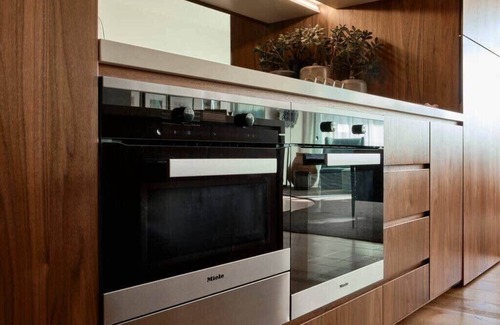 Bondi Beach Apartment | Bondi Luxury Apartment | Views | Parking